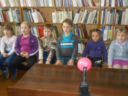 "Есть такой волшебный дом" "Есть такой волшебный дом"