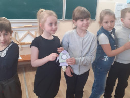 «Если только захотеть, можно в космос полететь» «Если только захотеть, можно в космос полететь»