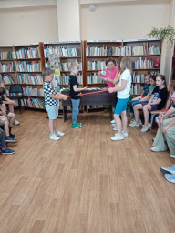 ​Игровая программа &laquo;Умей дружбой дорожить&raquo;