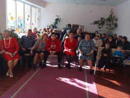 "В честь прекрасных дам!" "В честь прекрасных дам!"