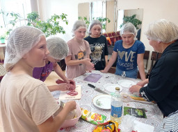 Мастер-класс «Испекли мы пиццу сами» Мастер-класс «Испекли мы пиццу сами»