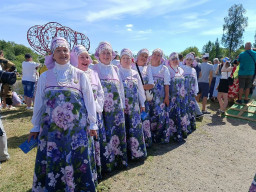 Соминский народный хор на Соминской Петровской ярмарке.