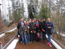 «9 мая – память погибшим, наследство – живым» «9 мая – память погибшим, наследство – живым»